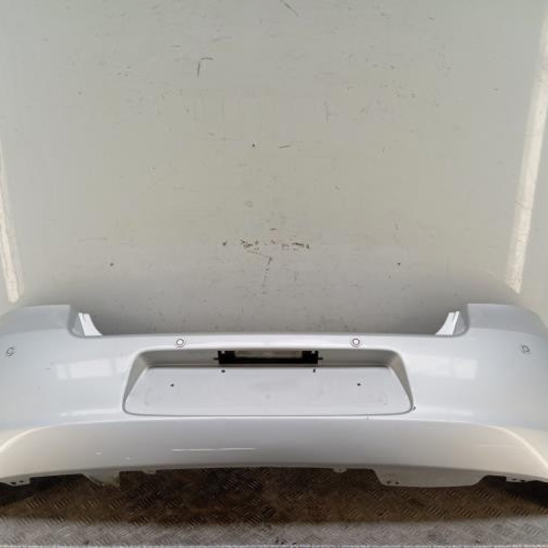 Pare choc arriere TOYOTA YARIS 2