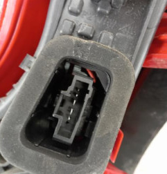 Feu arriere principal gauche (feux) PEUGEOT 3008 1 Photo n°4