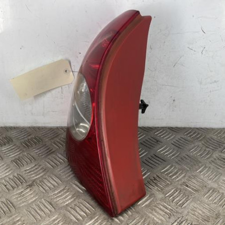 Feu arriere principal gauche (feux) RENAULT CLIO 2 CAMPUS