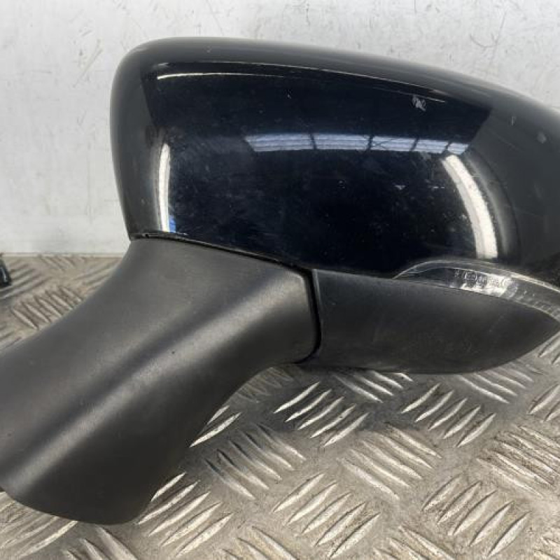 Retroviseur gauche RENAULT CLIO 4