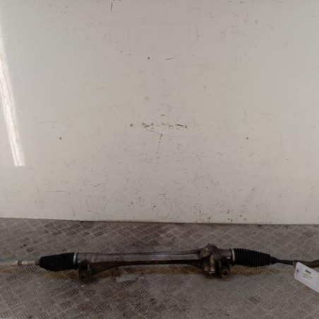 Cremaillere assistee TOYOTA VERSO Photo n°1