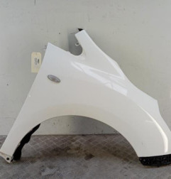 Aile avant droit TOYOTA VERSO Photo n°1