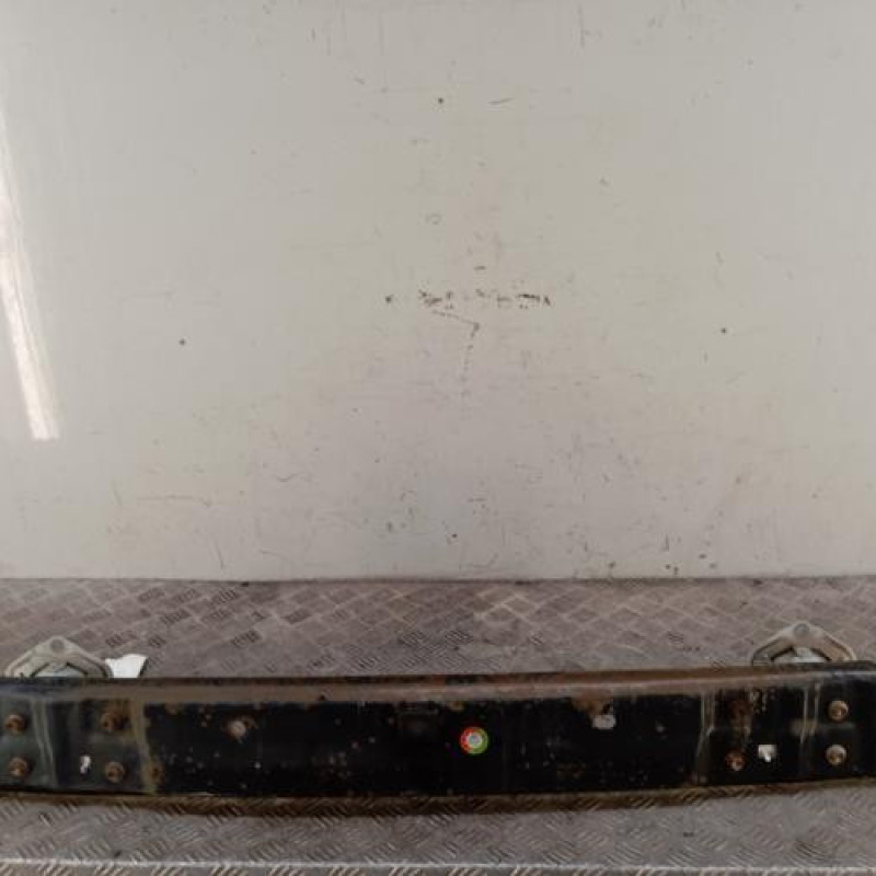 Renfort pare choc arriere (traverse) TOYOTA VERSO