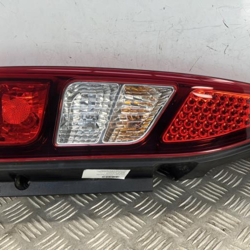 Feu arriere principal gauche (feux) CITROEN BERLINGO 2