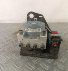 Bloc ABS (freins anti-blocage) VOLKSWAGEN GOLF 8