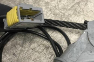 Attache ceinture avant gauche RENAULT TWINGO 1 Photo n°3