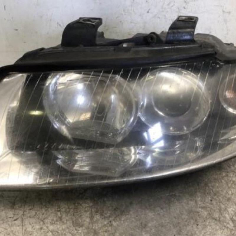 Optique avant principal gauche (feux)(phare) AUDI A4 2