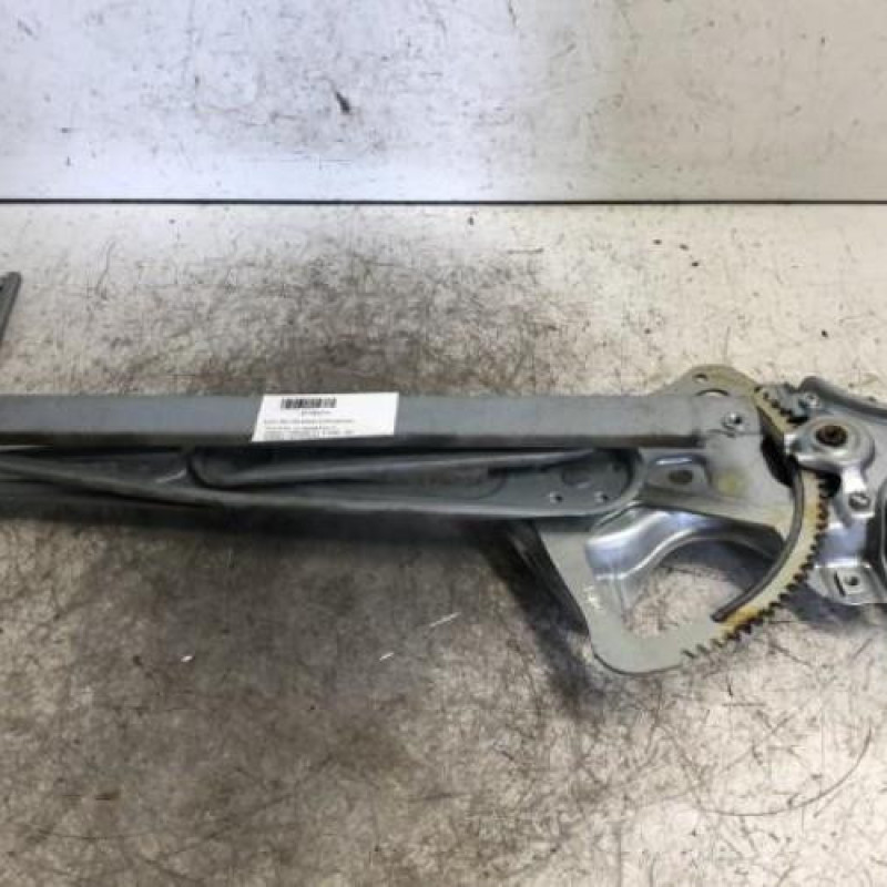 Leve vitre electrique avant gauche TOYOTA YARIS 2