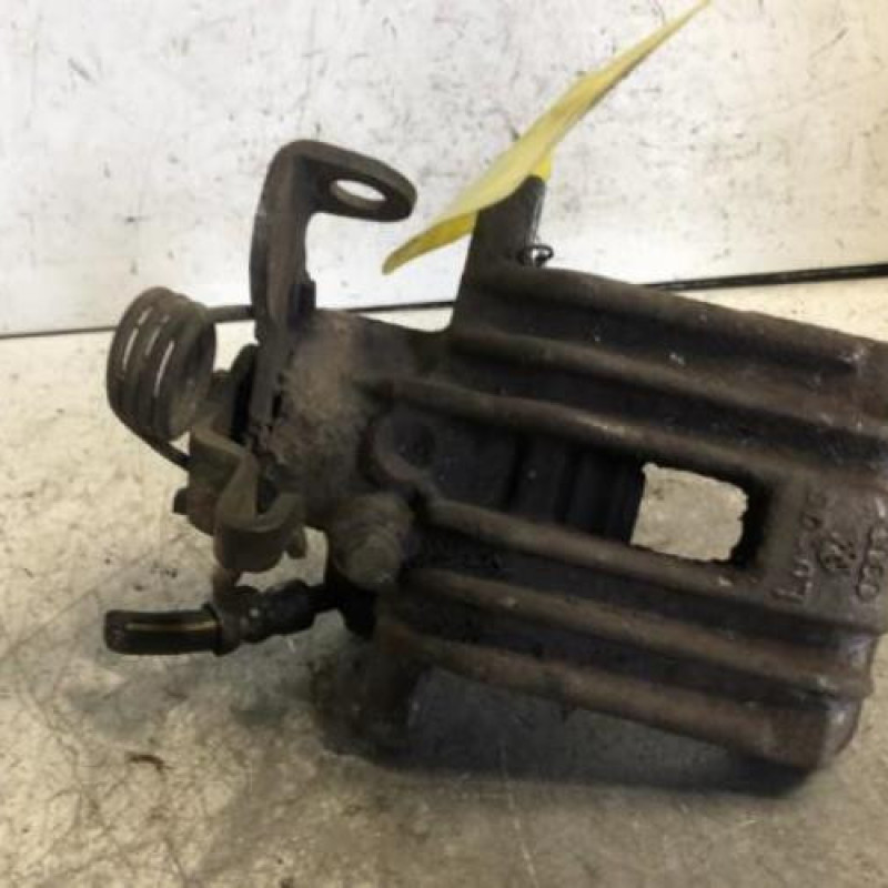 Etrier arriere gauche (freinage) AUDI A4 2