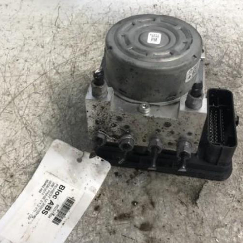 Bloc ABS (freins anti-blocage) PEUGEOT 208 1 Bloc ABS (freins anti-blocage) PEUGEOT 208 1