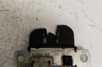 Serrure de coffre VOLKSWAGEN POLO 4
