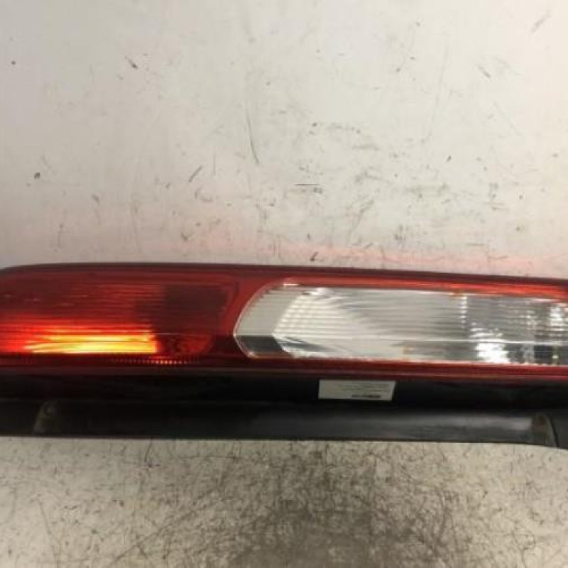 Feu arriere principal gauche (feux) FORD FOCUS 2