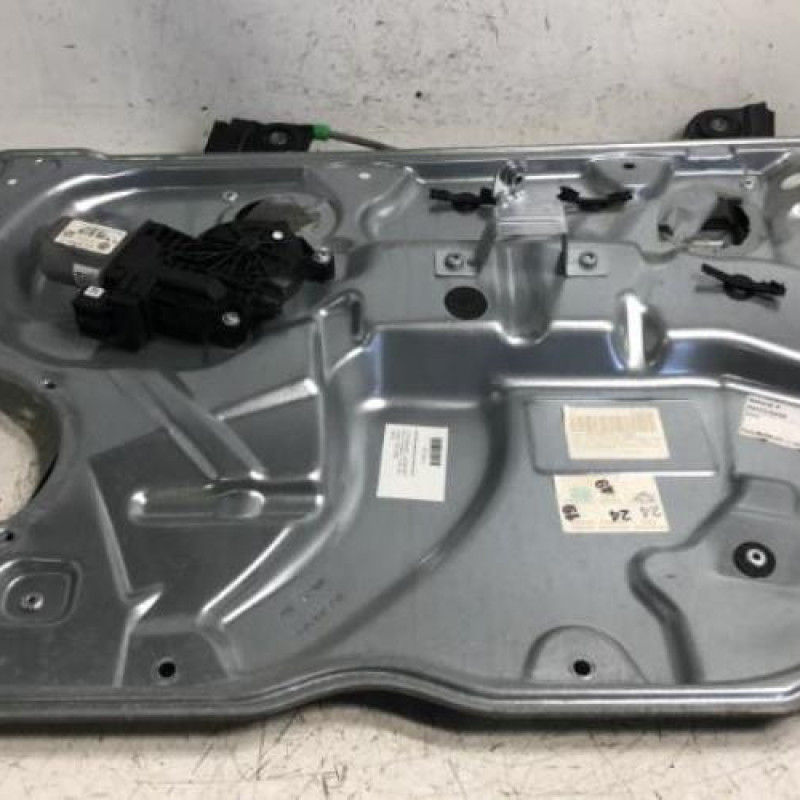 Leve vitre electrique avant droit VOLKSWAGEN POLO 4
