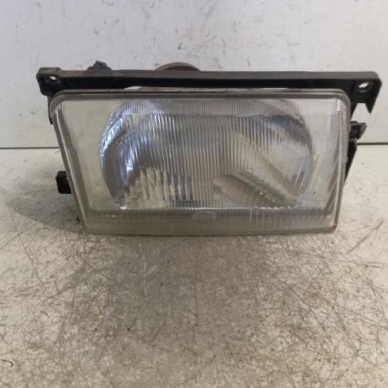 Optique avant principal droit (feux)(phare) VOLKSWAGEN POLO 2