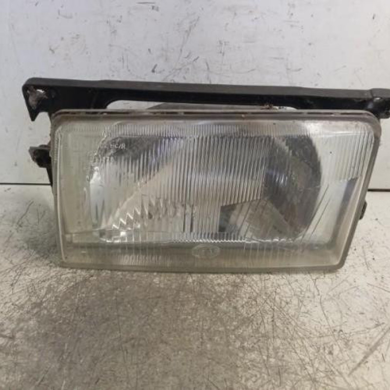 Optique avant principal gauche (feux)(phare) VOLKSWAGEN POLO 2