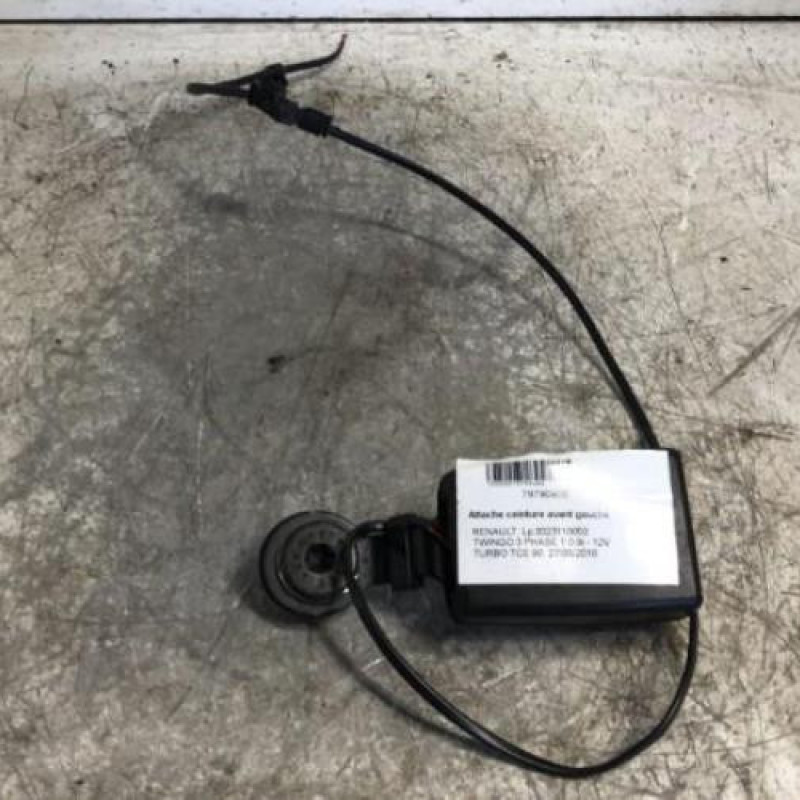 Attache ceinture avant gauche RENAULT TWINGO 3