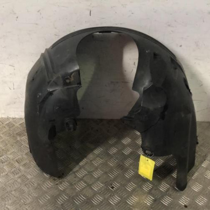 Pare boue avant droit FORD FOCUS 1 Pare boue avant droit FORD FOCUS 1