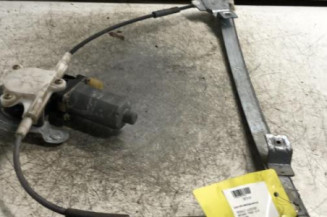 Leve vitre electrique avant droit RENAULT MEGANE 1