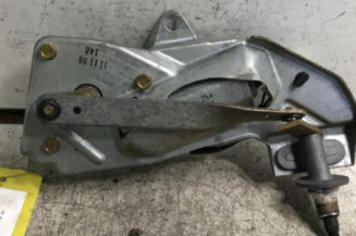 Moteur essuie glace arriere RENAULT MEGANE 1 Photo n°1