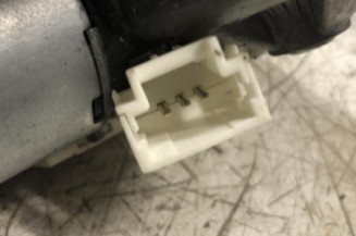 Moteur essuie glace arriere RENAULT CLIO 3 Photo n°3