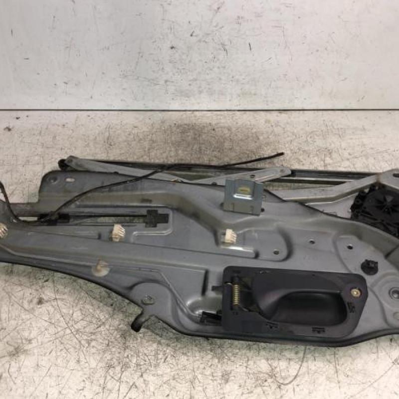 Leve vitre electrique avant droit RENAULT LAGUNA 1