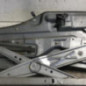 Leve vitre electrique avant droit RENAULT LAGUNA 1