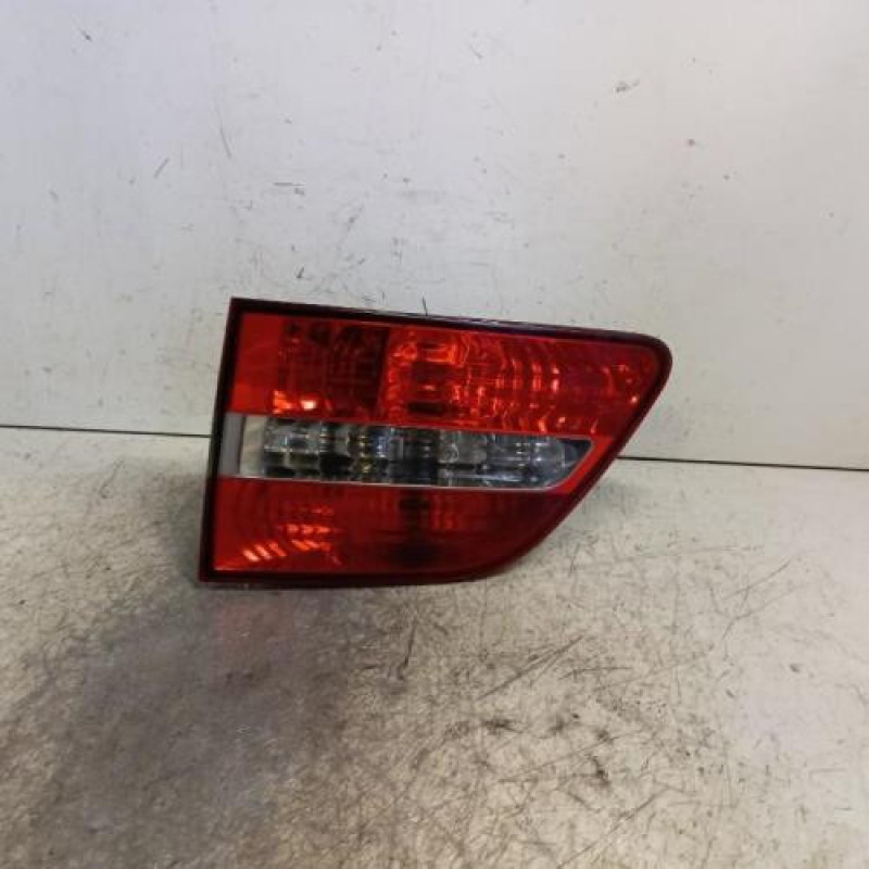 Feu arriere secondaire droit (feux) FIAT STILO Feu arriere secondaire droit (feux) FIAT STILO
