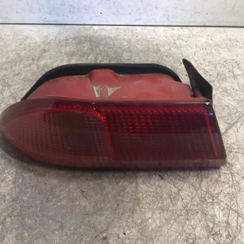 Feu arriere principal gauche (feux) ALFA ROMEO 156 Feu arriere principal gauche (feux) ALFA ROMEO 156