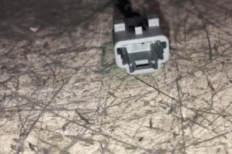 Attache ceinture avant droit RENAULT CLIO 4 Photo n°3