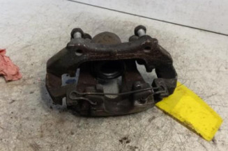 Etrier avant gauche (freinage) RENAULT CLIO 4