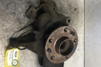 Moyeu avant droit RENAULT TRAFIC 3 COURT Photo n°1