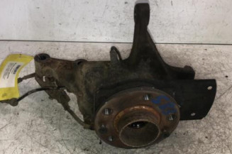 Moyeu avant gauche RENAULT TRAFIC 3 COURT Photo n°1