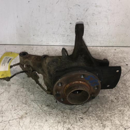 Moyeu avant gauche RENAULT TRAFIC 3 COURT Photo n°1
