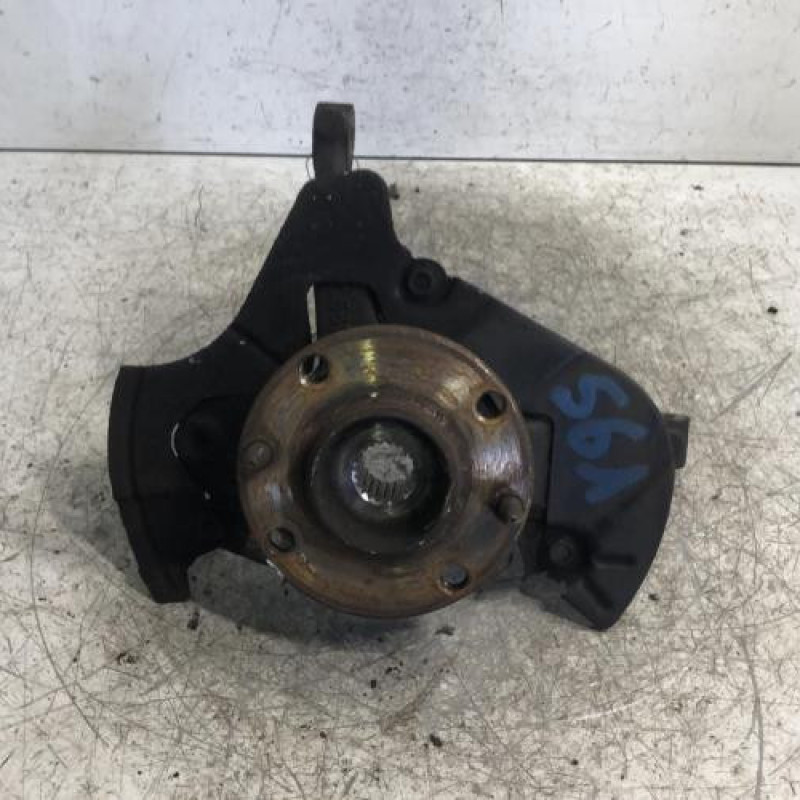 Moyeu avant droit FIAT PANDA 2 Moyeu avant droit FIAT PANDA 2