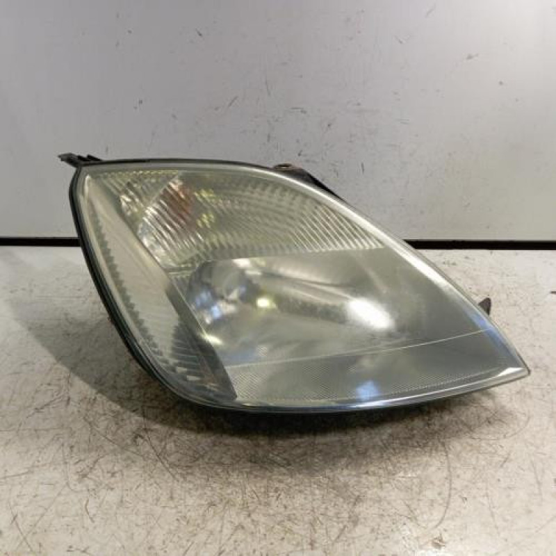 Optique avant principal droit (feux)(phare) FORD FIESTA 5