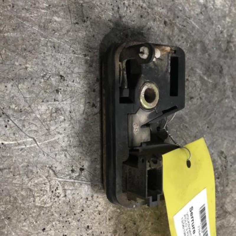 Serrure de coffre VOLKSWAGEN POLO 3