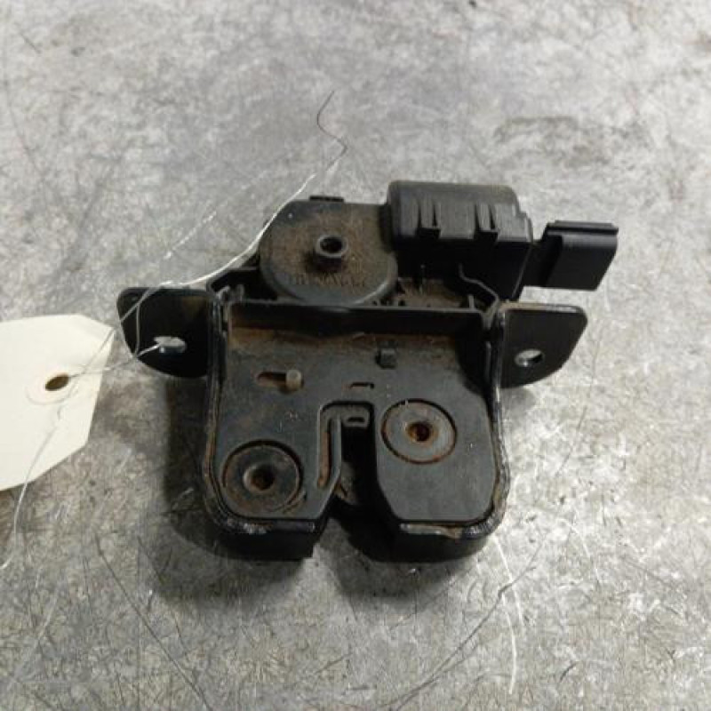 Serrure de coffre RENAULT SCENIC 3 Serrure de coffre RENAULT SCENIC 3