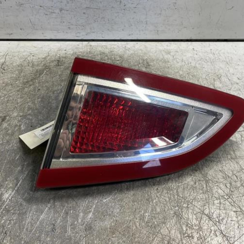 Feu arriere secondaire droit (feux) RENAULT SCENIC 3 Feu arriere secondaire droit (feux) RENAULT SCENIC 3