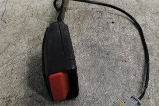 Attache ceinture avant gauche PEUGEOT 208 1 Photo n°3