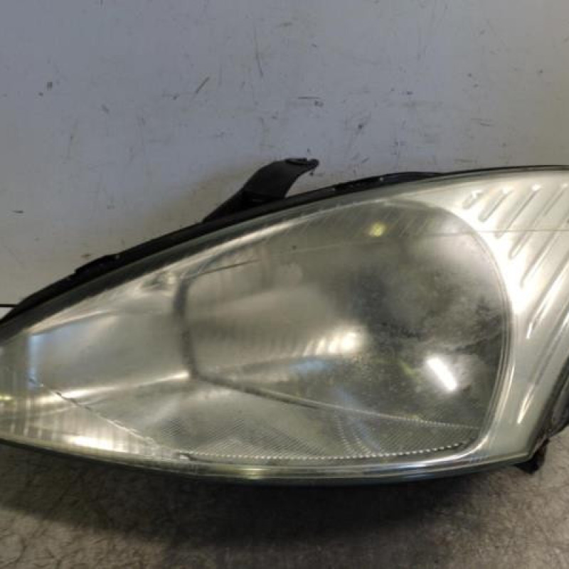 Optique avant principal gauche (feux)(phare) FORD FOCUS 1