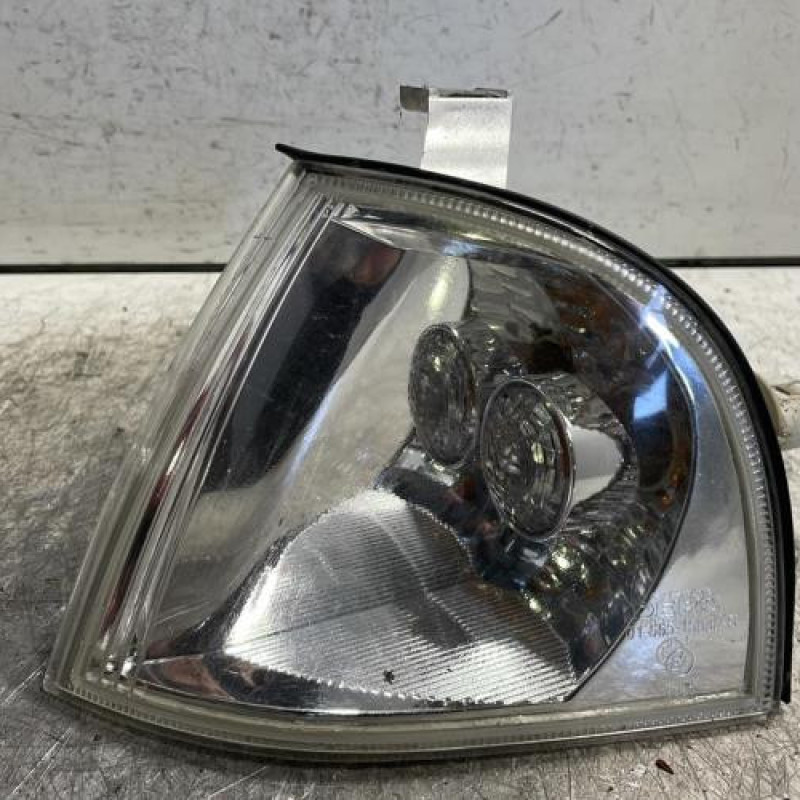 Optique avant secondaire gauche (feux)(clignotant) SKODA OCTAVIA 1