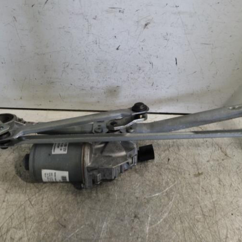 Moteur essuie glace avant BMW SERIE 3 E90 Moteur essuie glace avant BMW SERIE 3 E90
