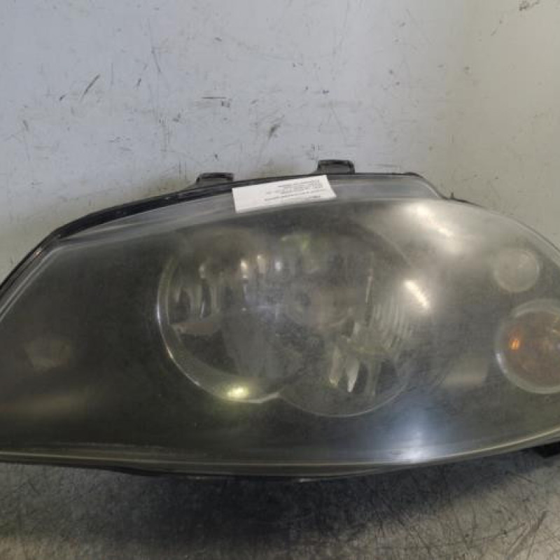 Optique avant principal gauche (feux)(phare) SEAT IBIZA 3