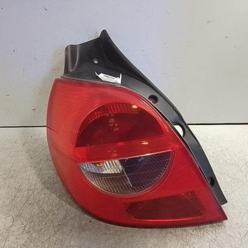 Feu arriere principal gauche (feux) RENAULT CLIO 3