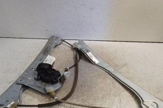 Leve vitre electrique avant gauche RENAULT CLIO 3 Photo n°1