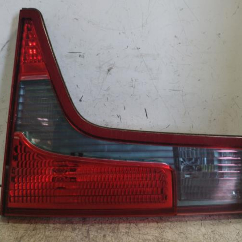 Feu arriere secondaire droit (feux) CITROEN C5 1 Feu arriere secondaire droit (feux) CITROEN C5 1