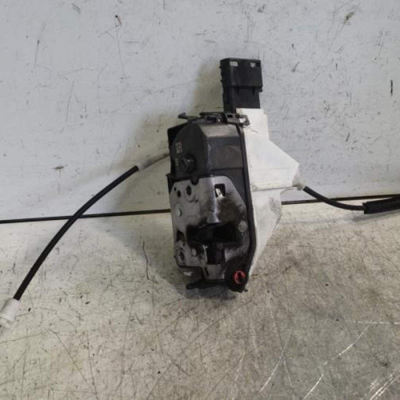 Serrure arriere droit CITROEN C3 2 Serrure arriere droit CITROEN C3 2