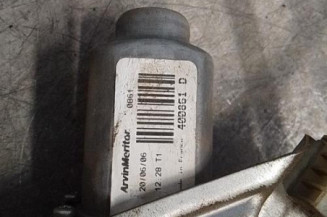 Leve vitre electrique avant droit RENAULT CLIO 3 Photo n°3