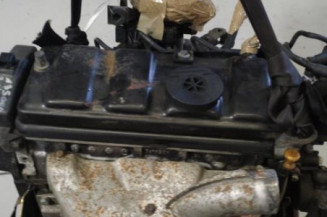 Moteur CITROEN SAXO Photo n°6