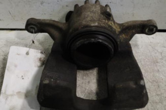 Etrier avant gauche (freinage) RENAULT TRAFIC 3 COURT